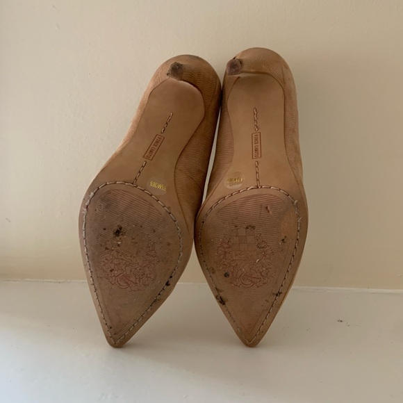 Vince Camuto Pumps - Picture 2 of 5